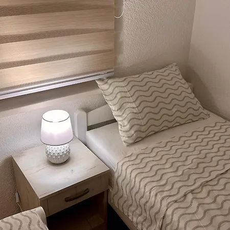 Cozy Family - Bjelave شقة